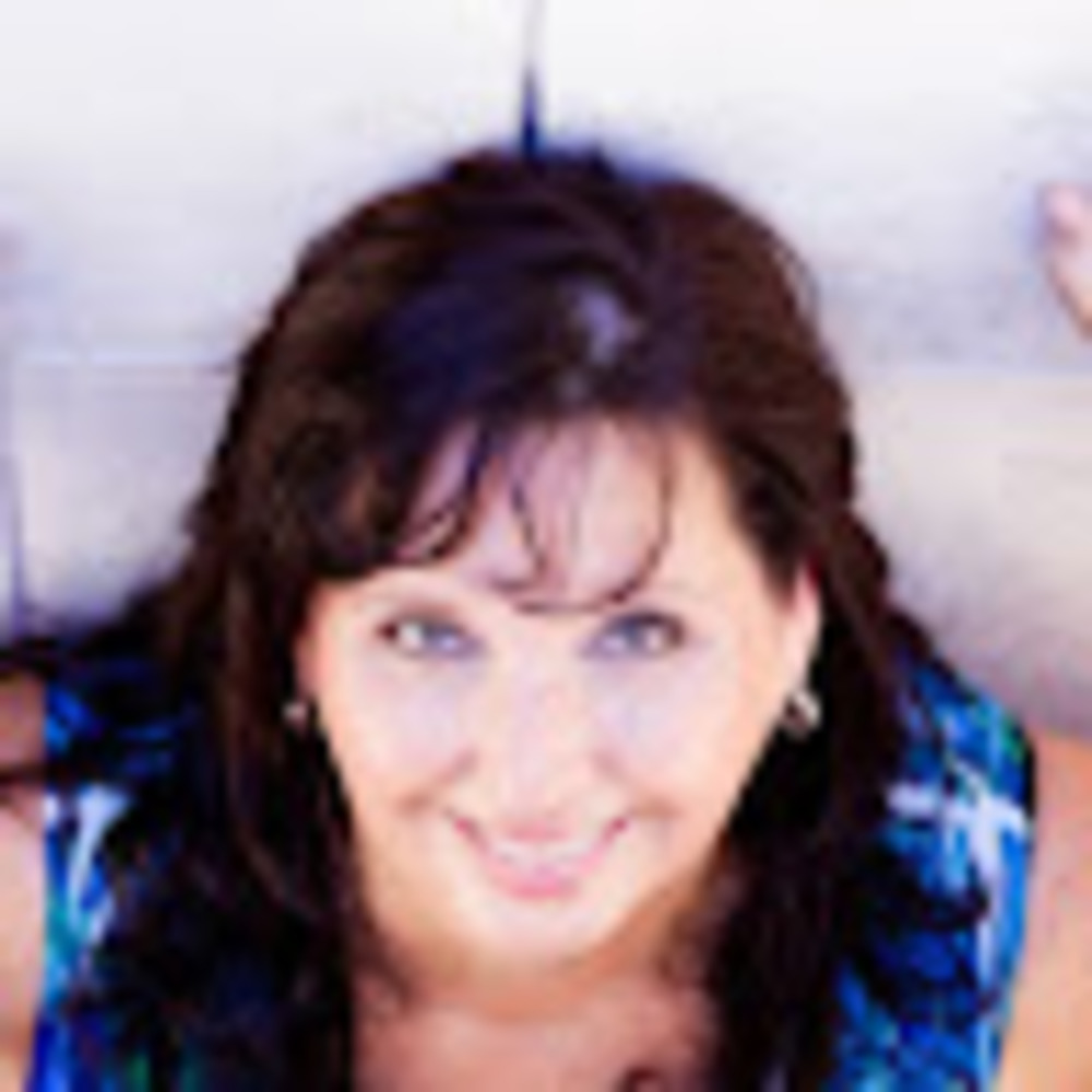 Meet your Posher, Debbi